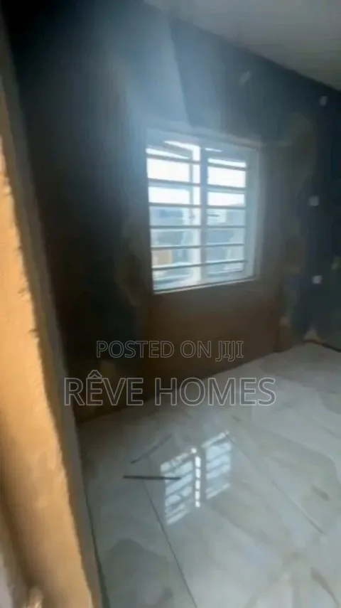 1bdrm Apartment in Ilupeju Industrial Estate for rent