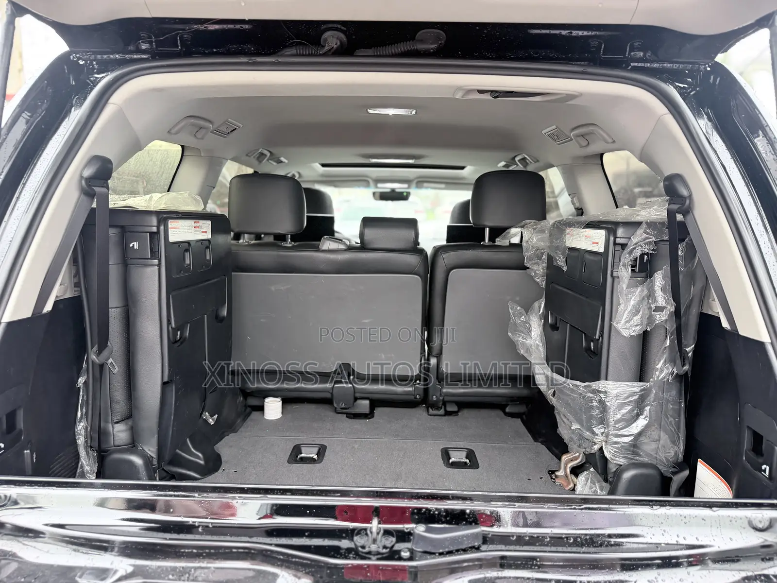 Toyota Land Cruiser 5.7 V8 GXR 2020 Black