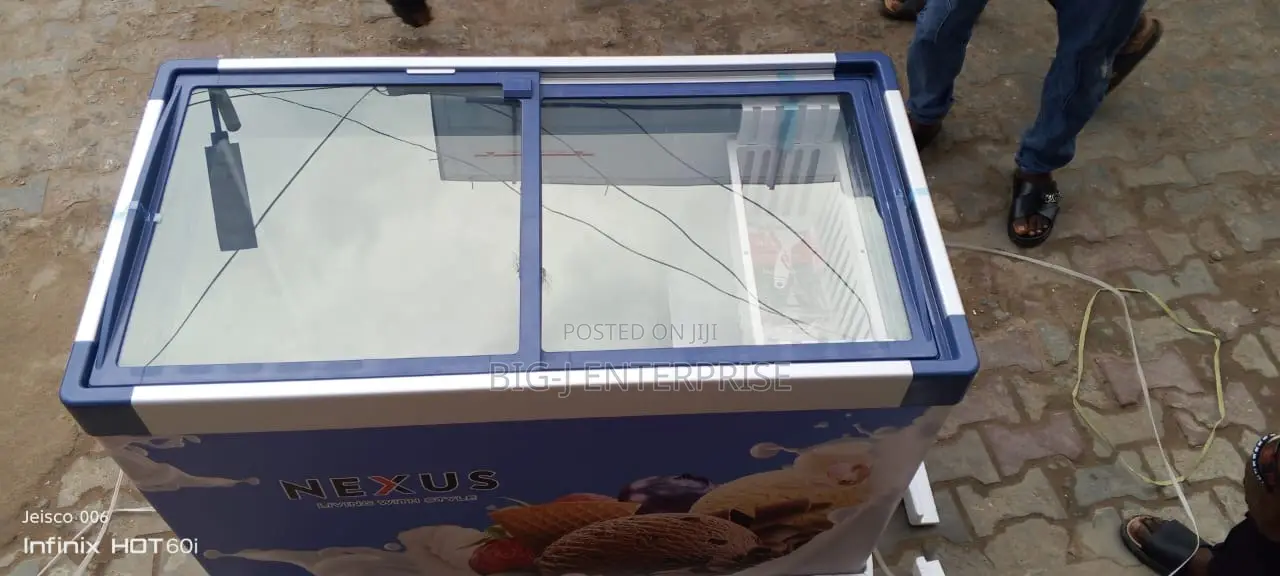 Nexus 396 Liters Showcase Freezer Nx-396q