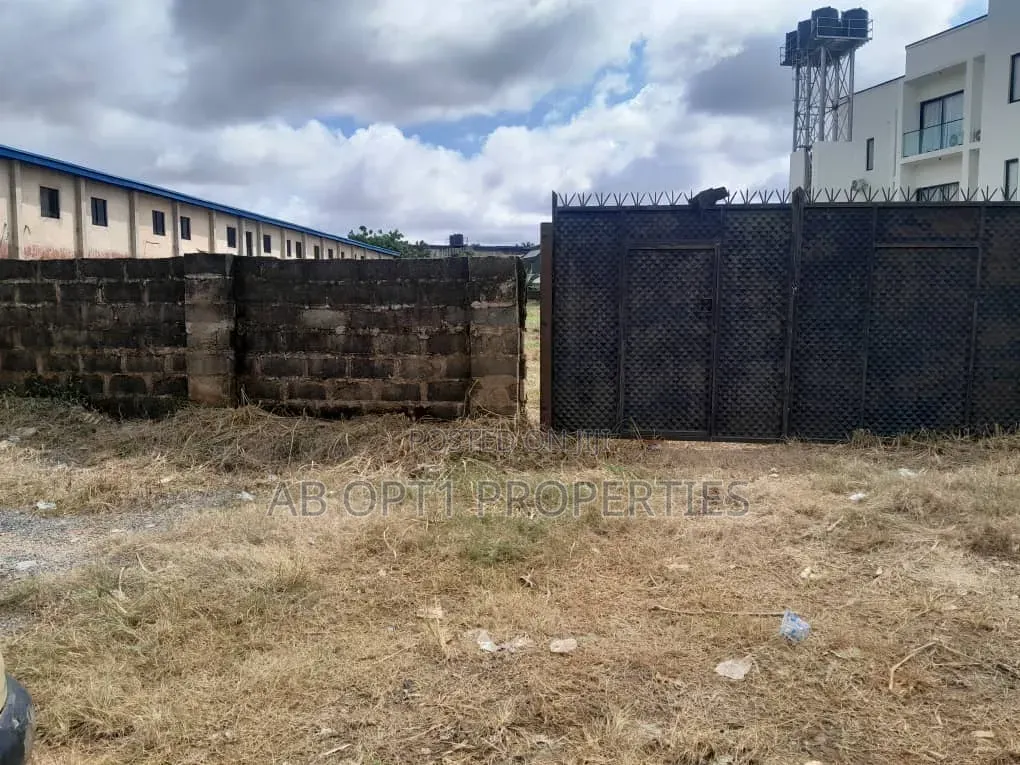 100ft by 275ft Land at Gapiona, Gra for Sale