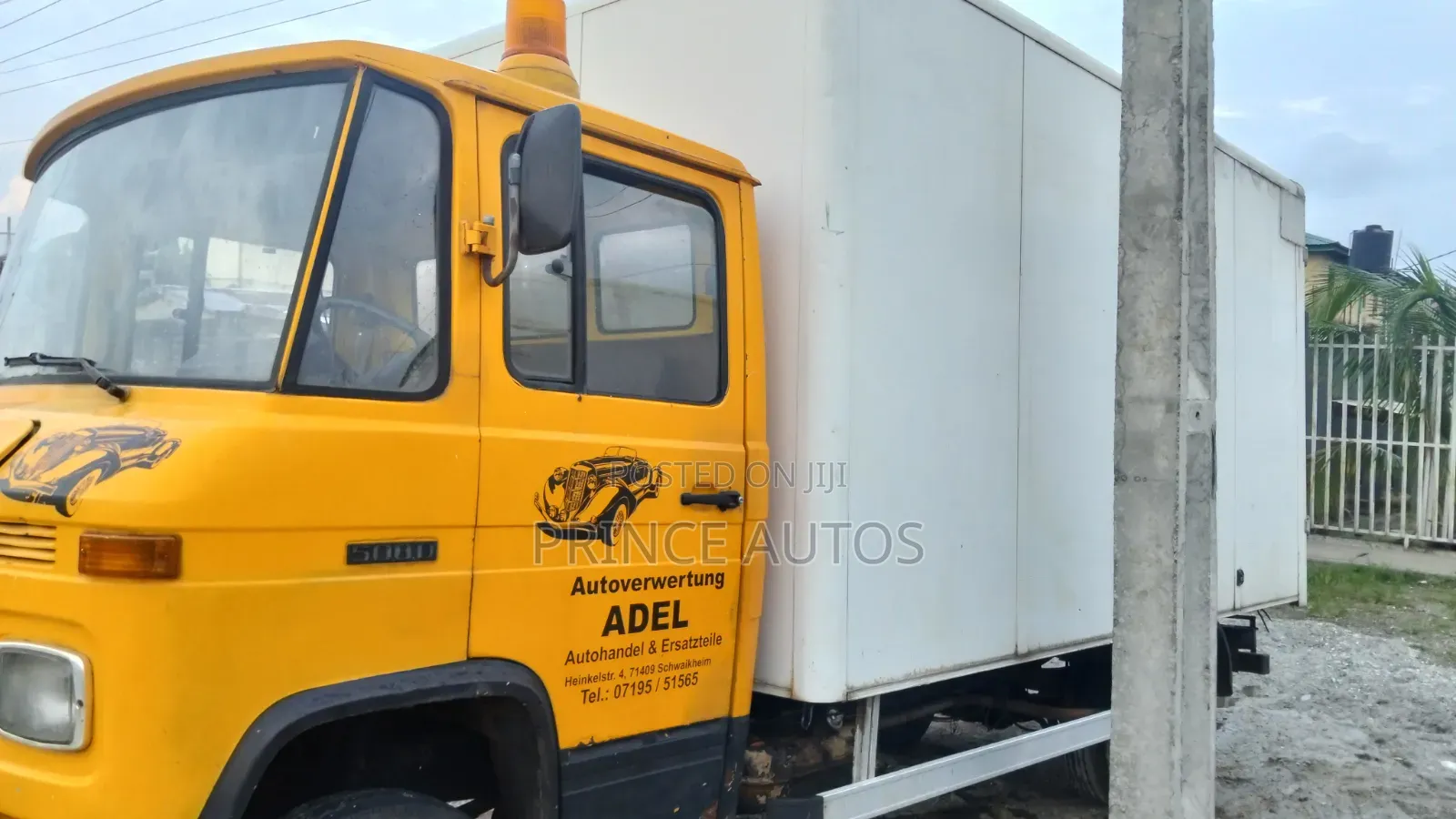 Mercedes Benz Truck 608