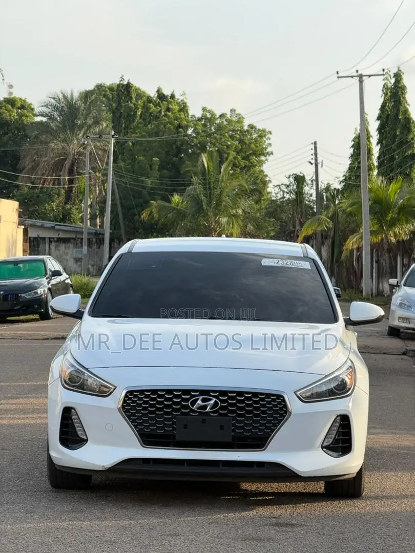 Hyundai Elantra 2017 White