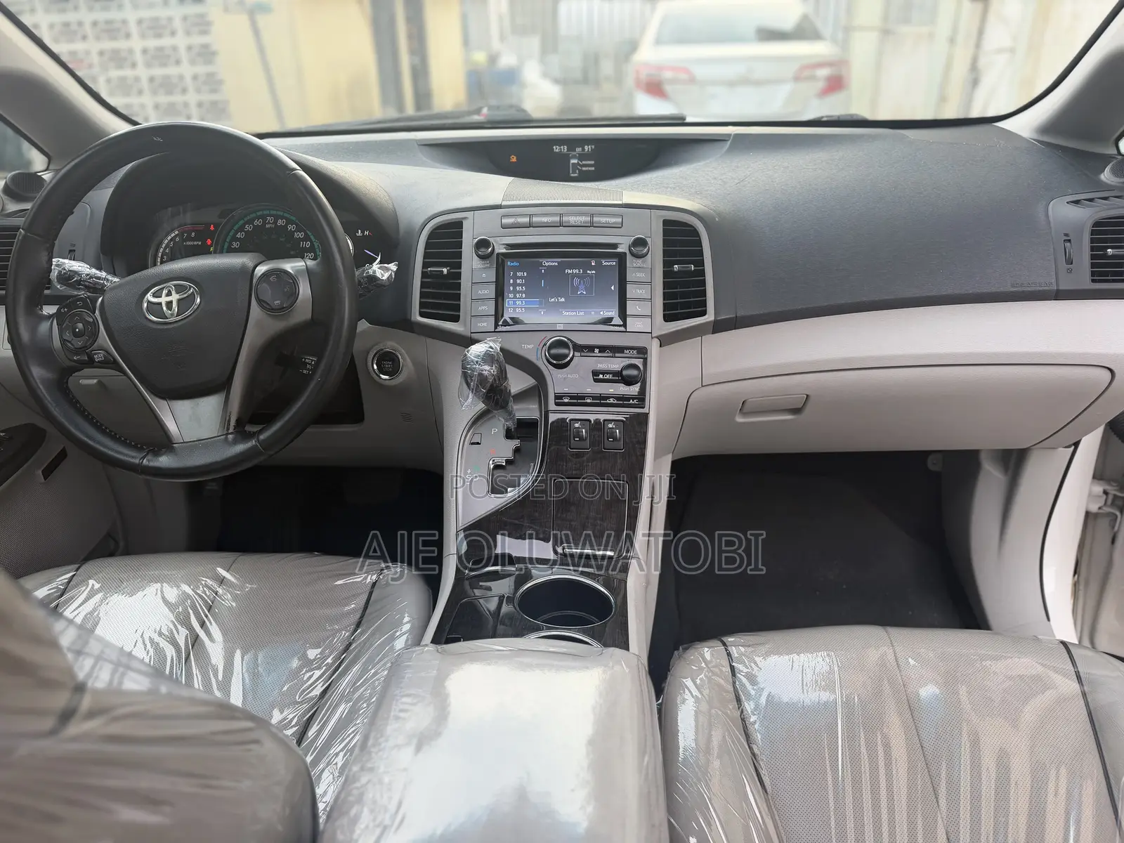 Toyota Venza XLE 4dr Wagon (3.5L 6cyl 6A) 2015 White