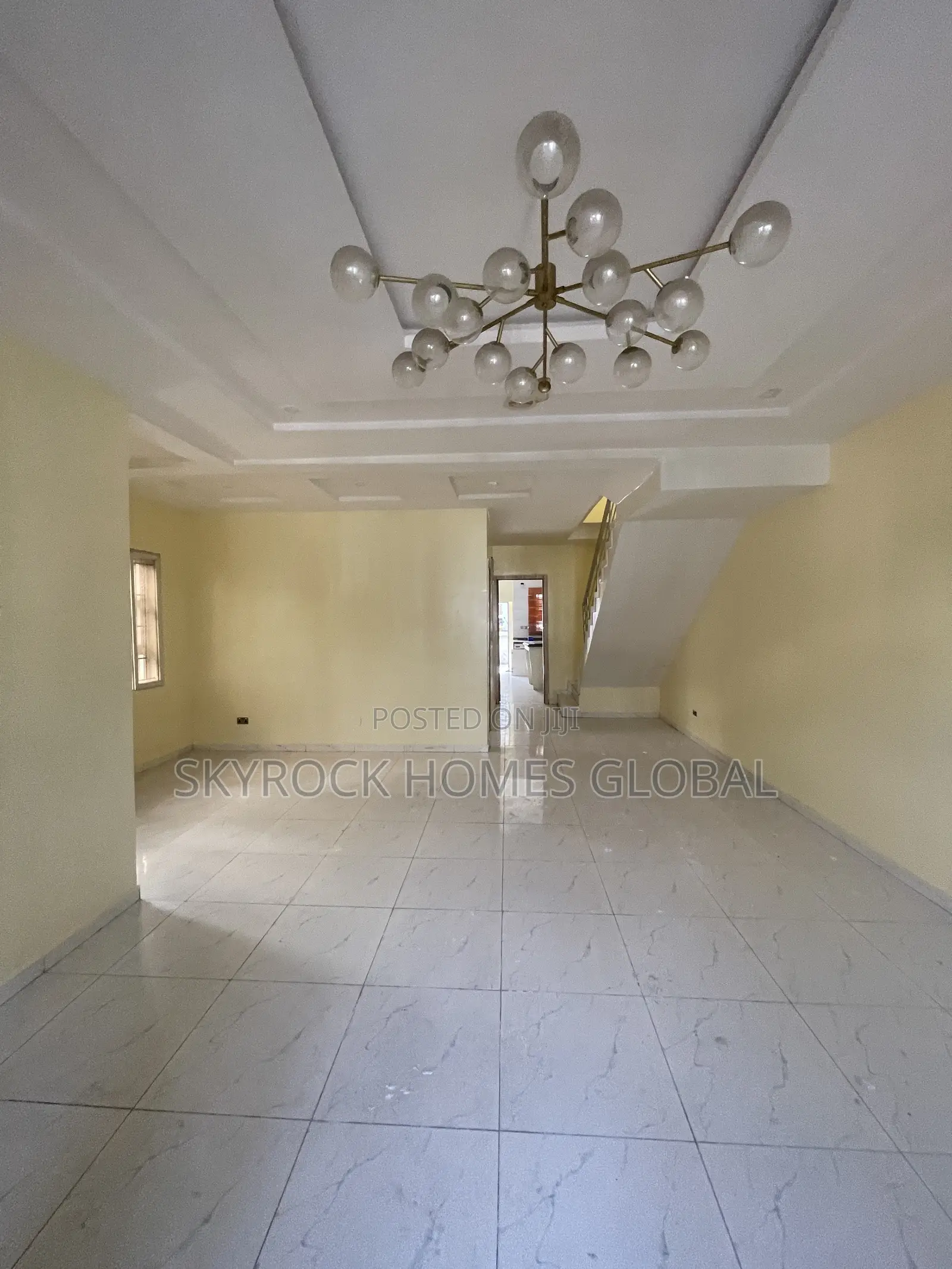 4bdrm Duplex in Lekki Expressway for rent