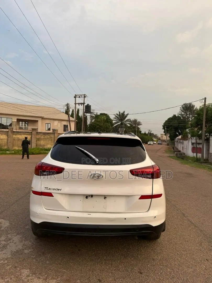 Hyundai Tucson 2019 White
