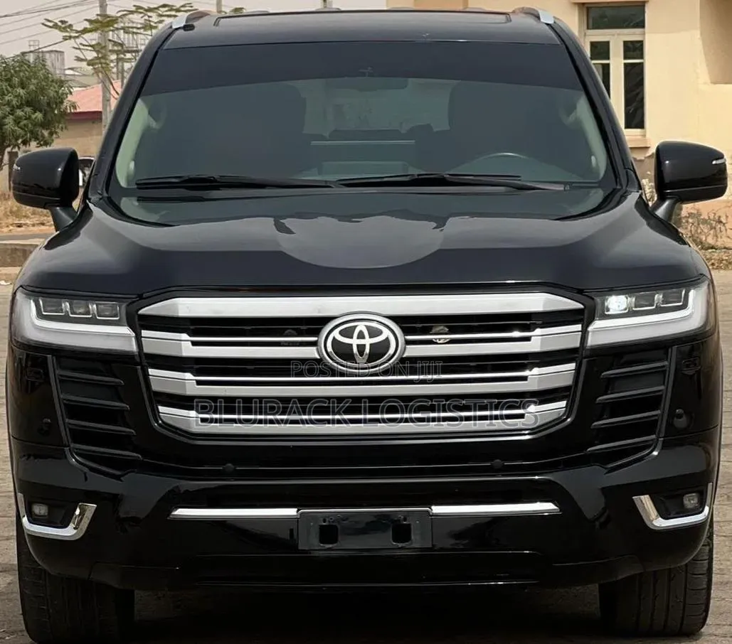 Toyota Land Cruiser 4.5 V8 VXR 2012 Black
