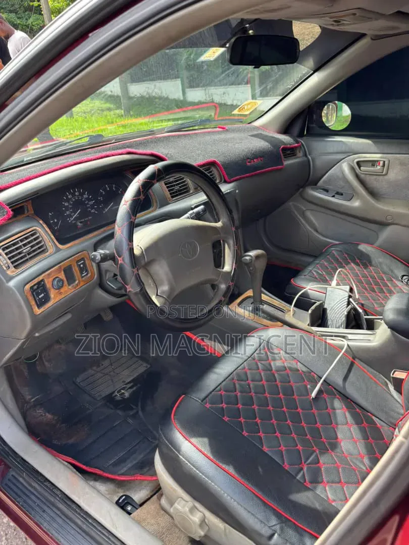 Toyota Camry 2004 Red