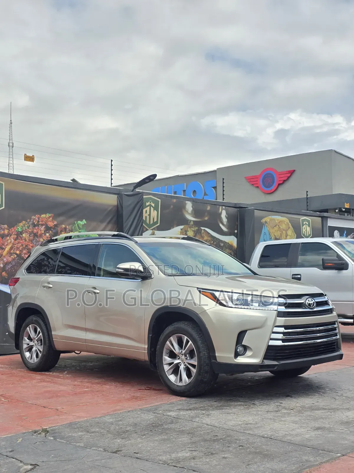 Toyota Highlander 2015 Gold