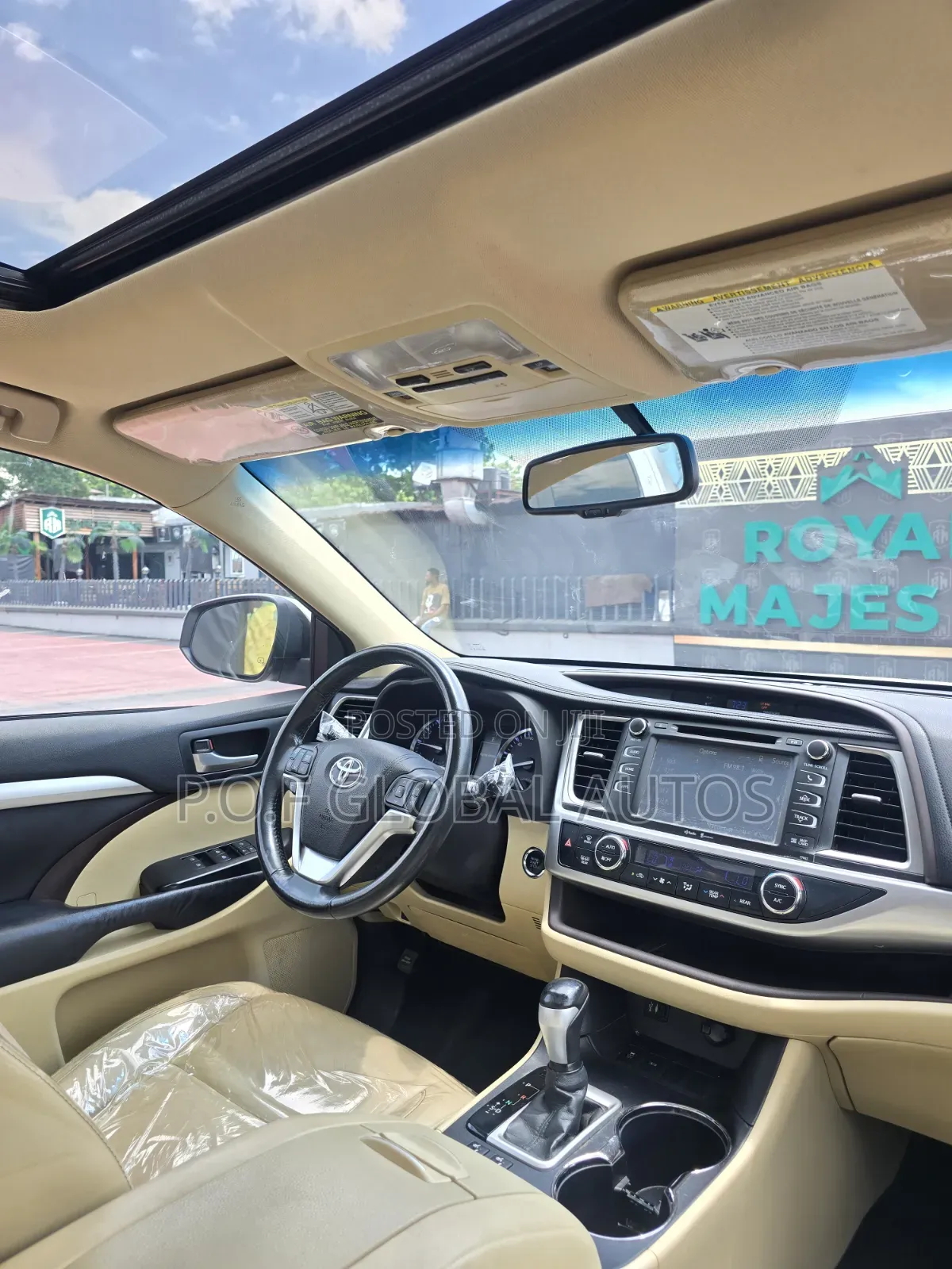 Toyota Highlander 2015 Gold