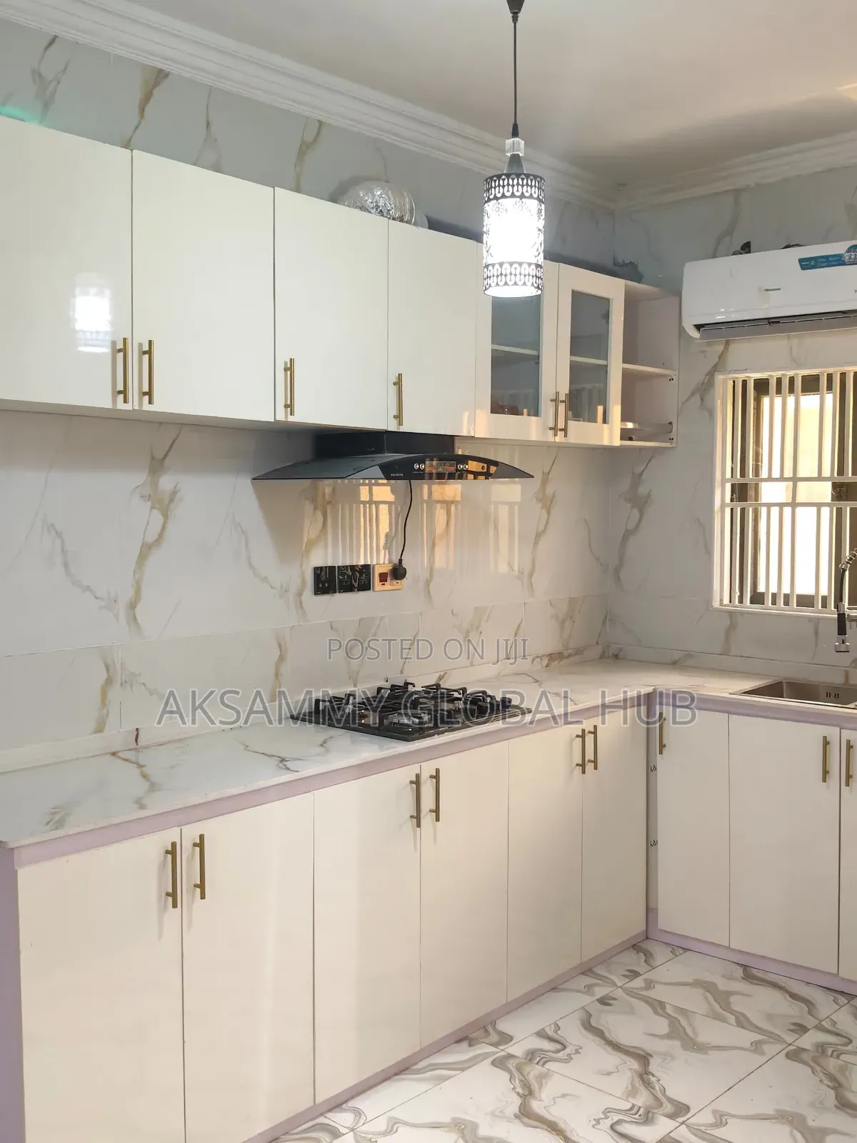 Furnished 13bdrm Duplex in Orogun, Ibadan for sale