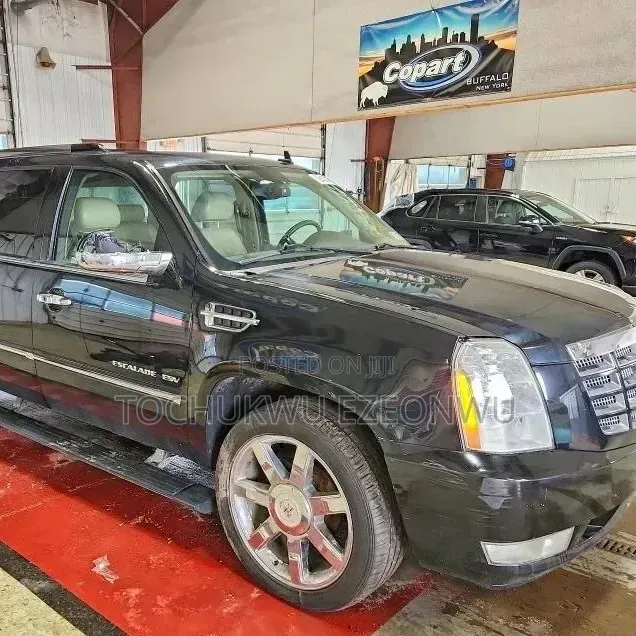Cadillac Escalade 2010 Black