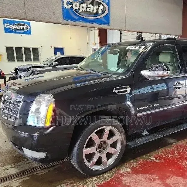 Cadillac Escalade 2010 Black