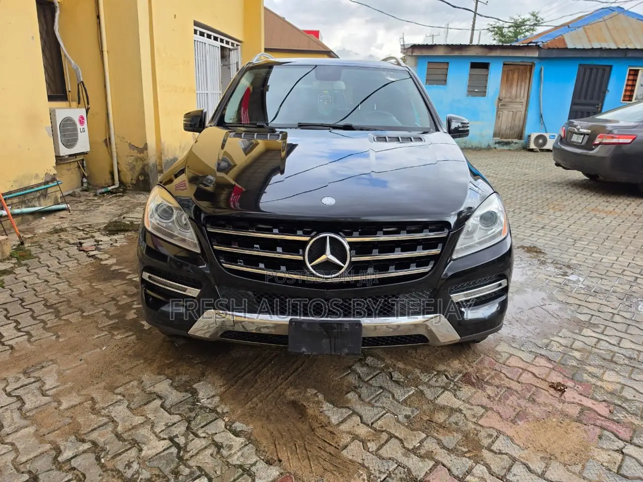 Mercedes-Benz M Class ML350 4MATIC 4dr SUV AWD (3.5L 6cyl 7A) 2014