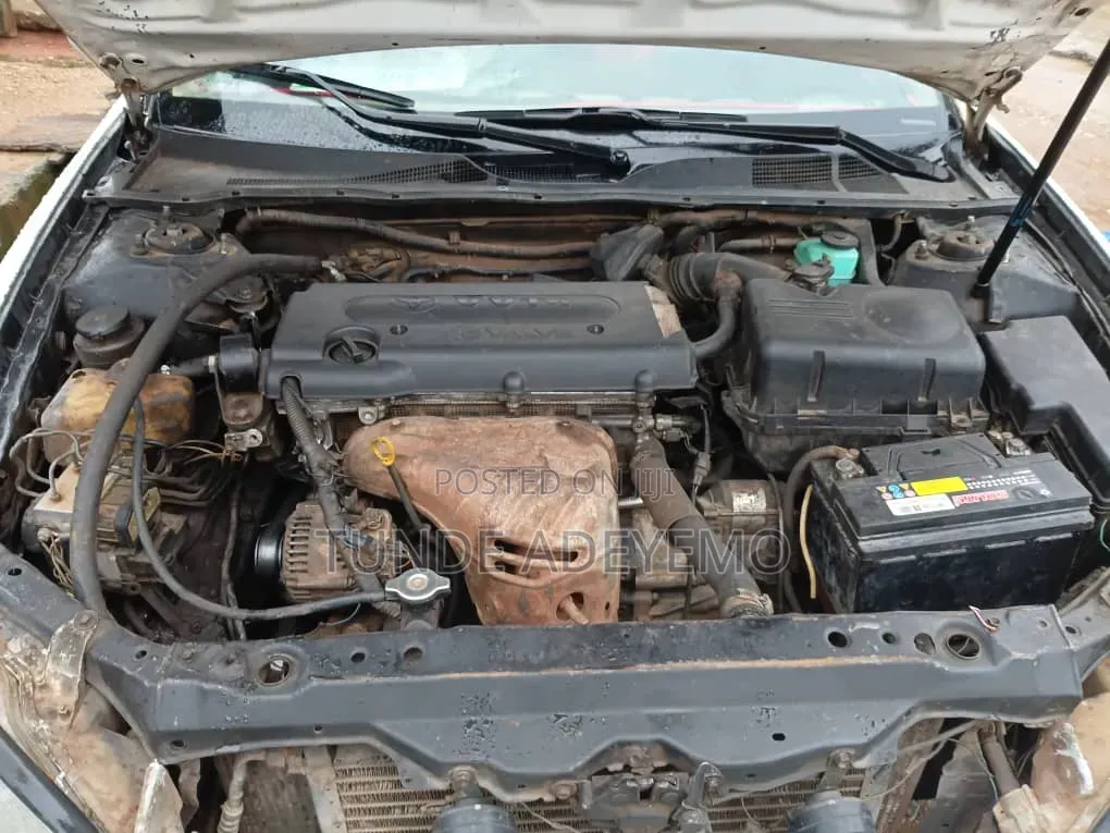 Toyota Camry 2004 White