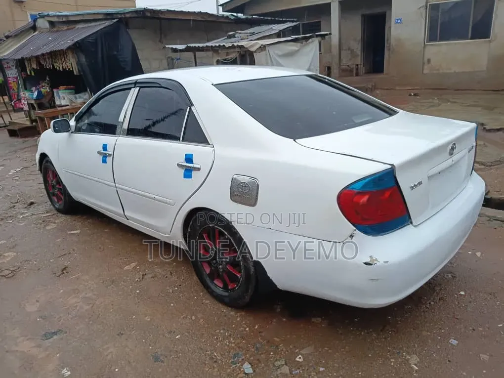 Toyota Camry 2004 White