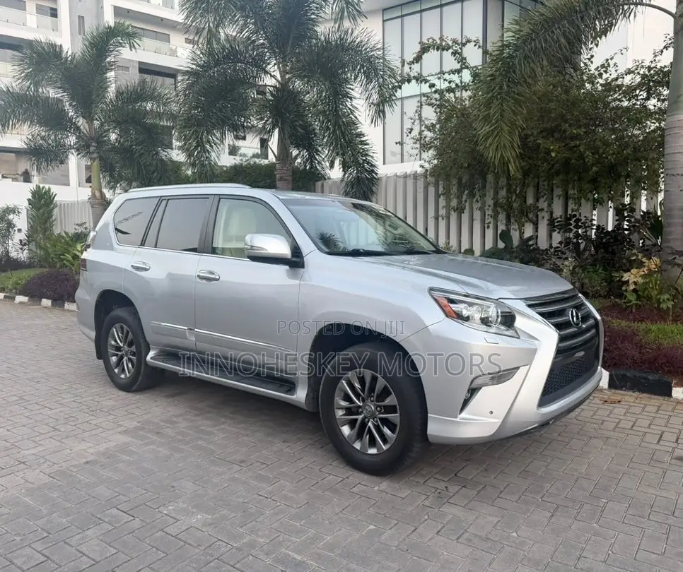 Lexus GX 460 Luxury 2015 Silver