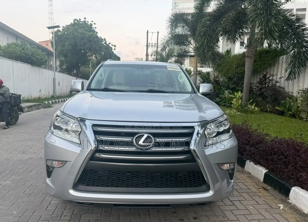 Lexus GX 460 Luxury 2015 Silver