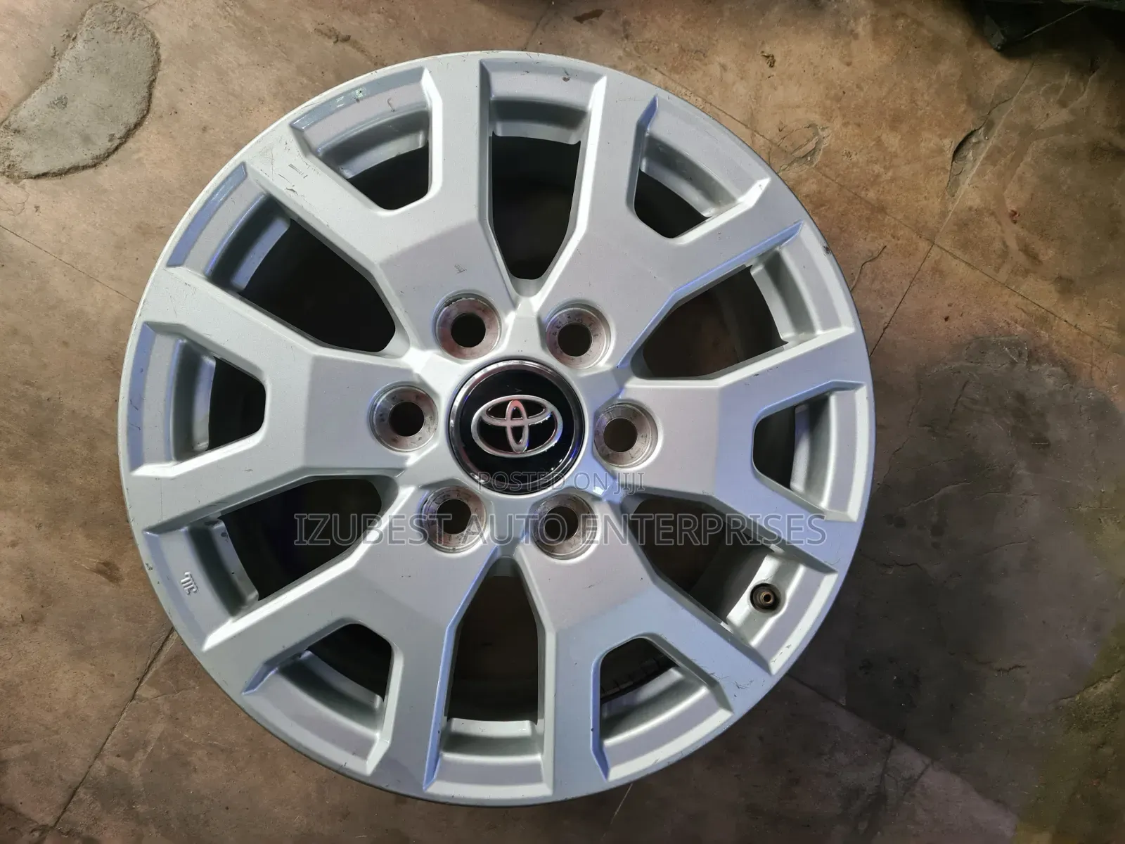 17inch Tacoma
