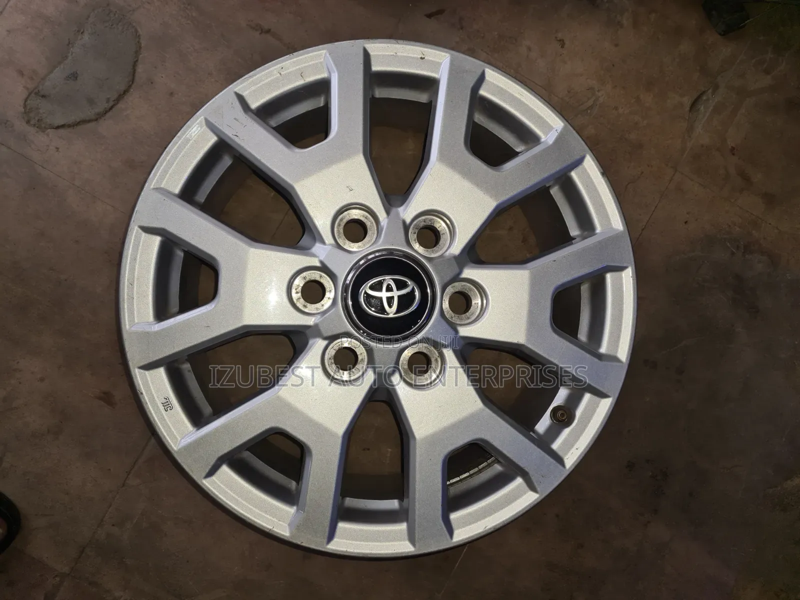 17inch Tacoma