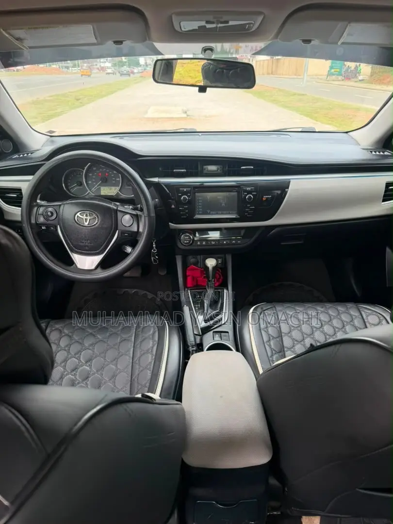 Toyota Corolla 2015 Blue