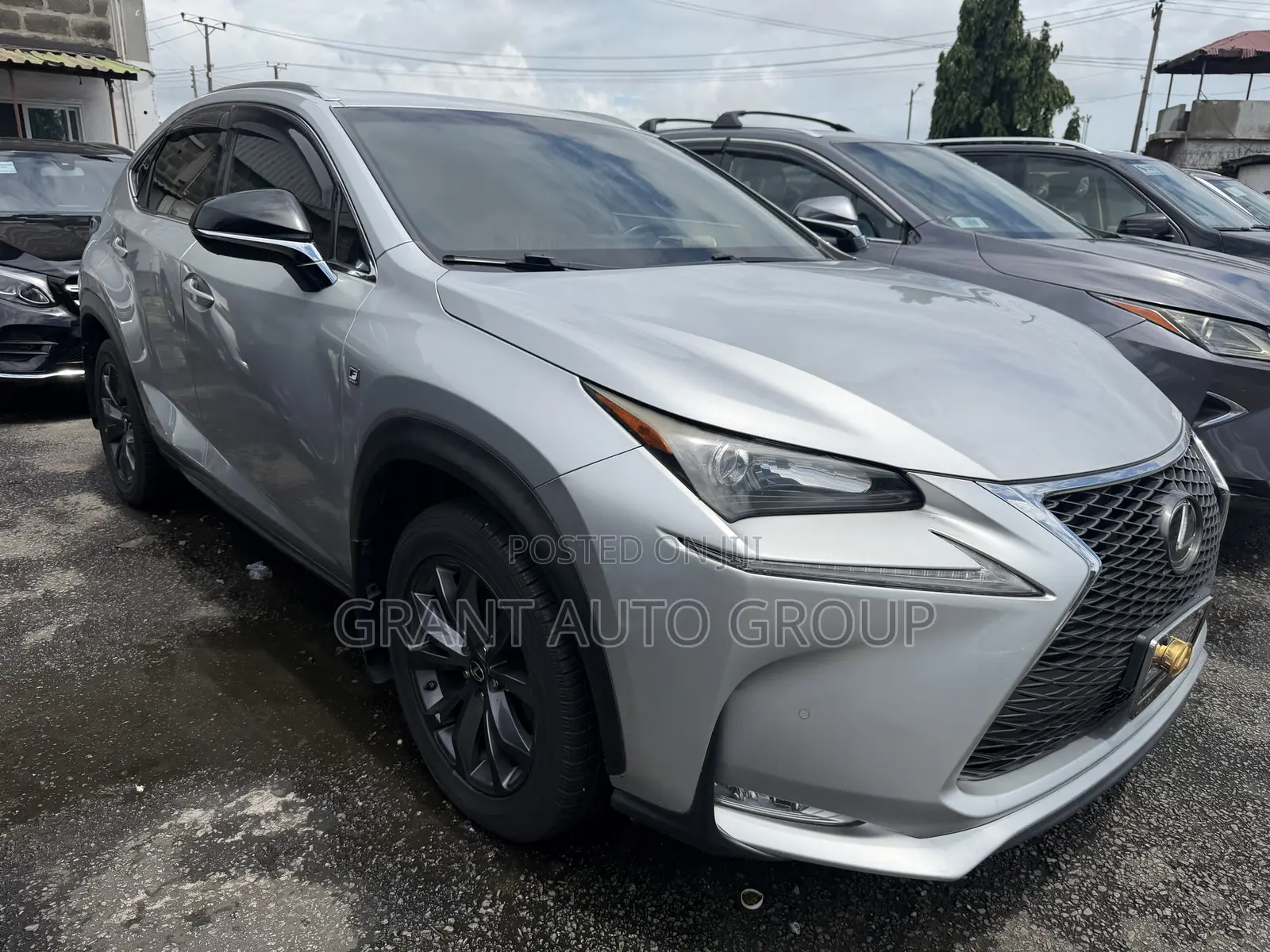 Lexus NX 2015 Silver