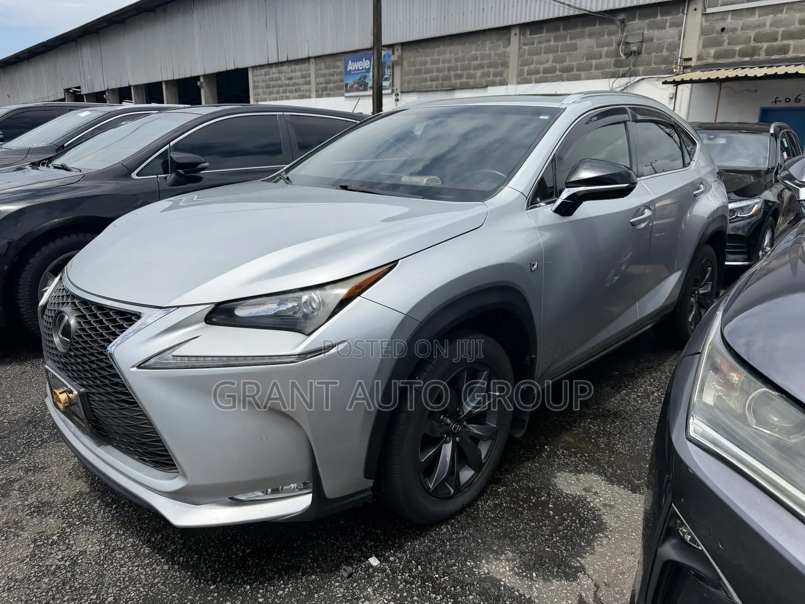 Lexus NX 2015 Silver