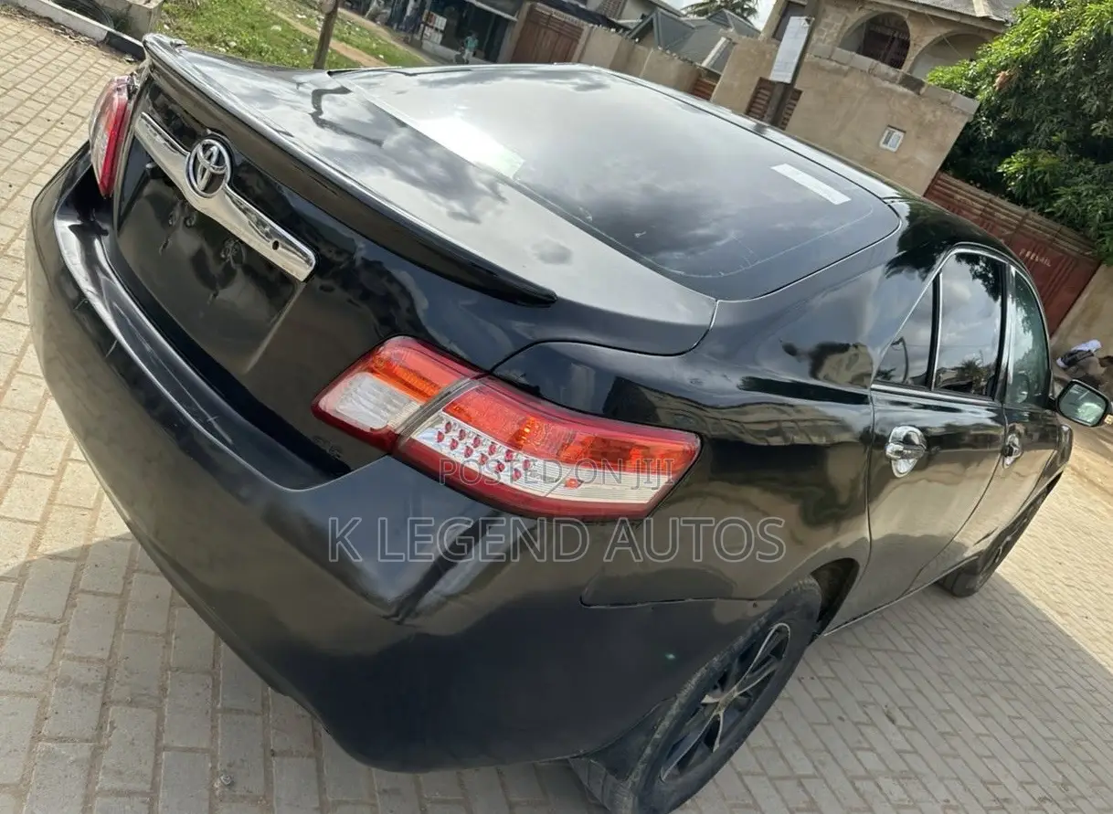Toyota Camry 2.4 LE 2008 Black