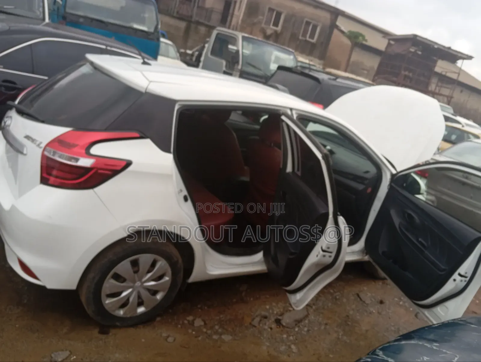 Toyota Yaris 2018 White