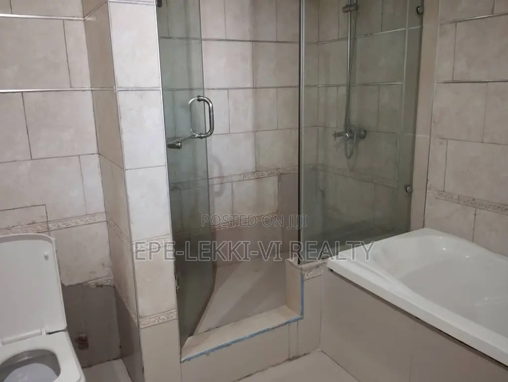 For Sale – Prime Commercial Property in Ikoyi