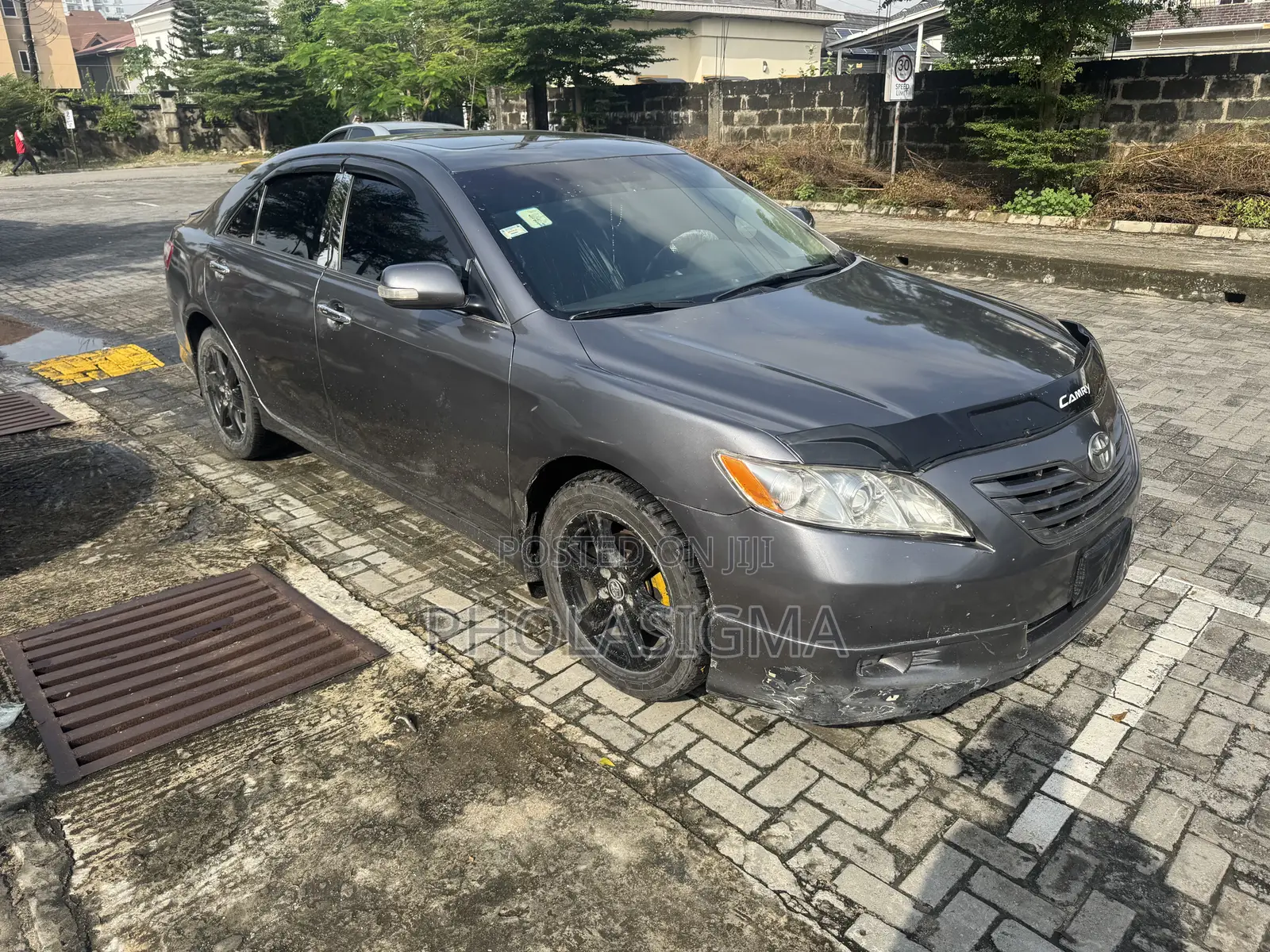 Toyota Camry SE V6 4dr Sedan (3.5L 6cyl 6AM) 2008 Gray