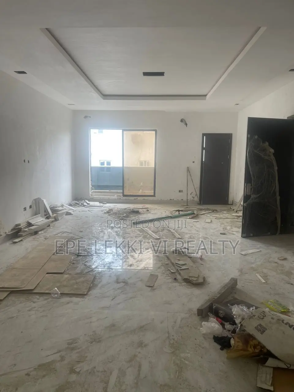 3bdrm Apartment in Victoria Island for sale