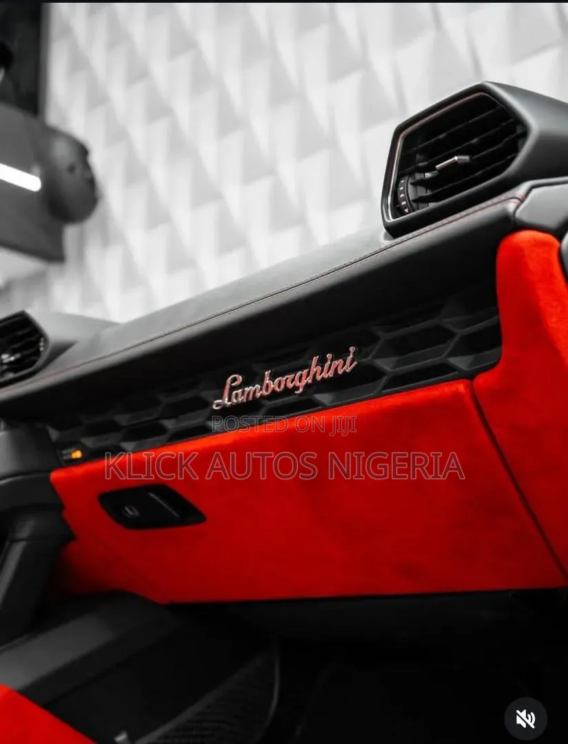 New Lamborghini Huracan 2025 White