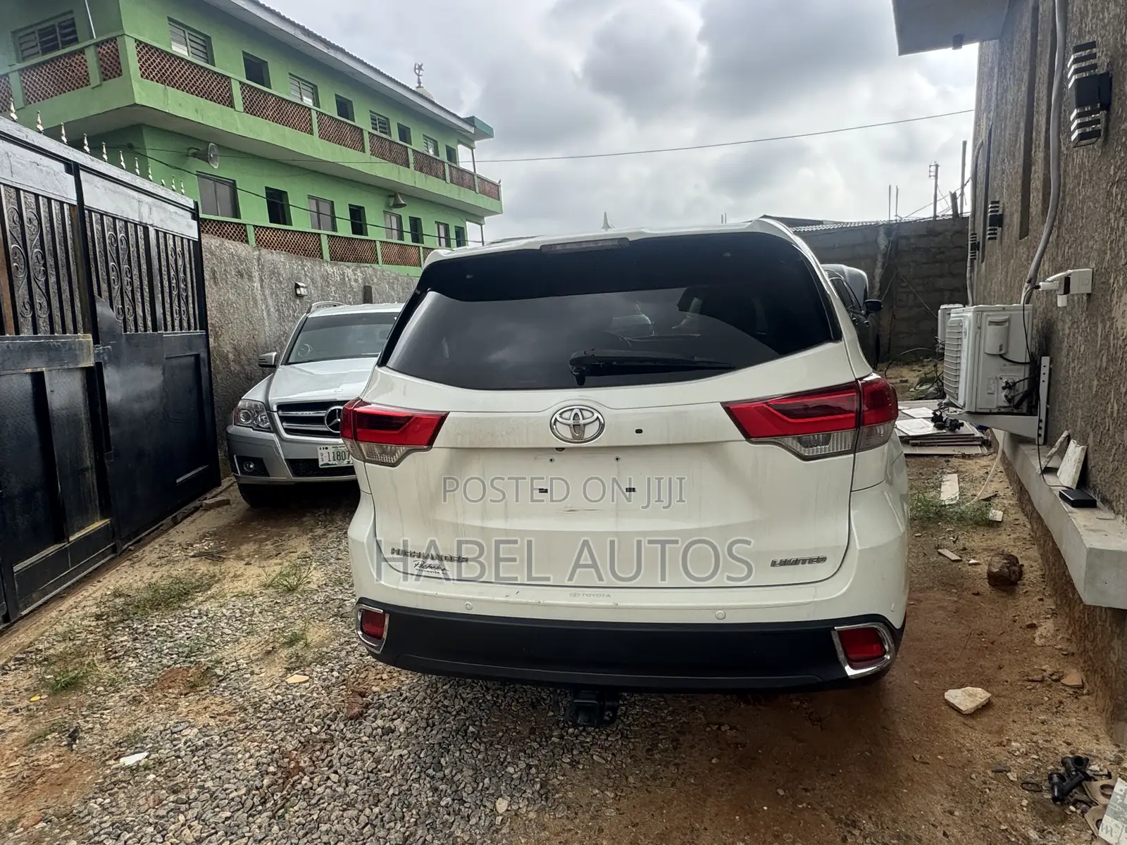 Toyota Highlander Limited V6 4x2 (3.5L 6cyl 6A) 2016 White