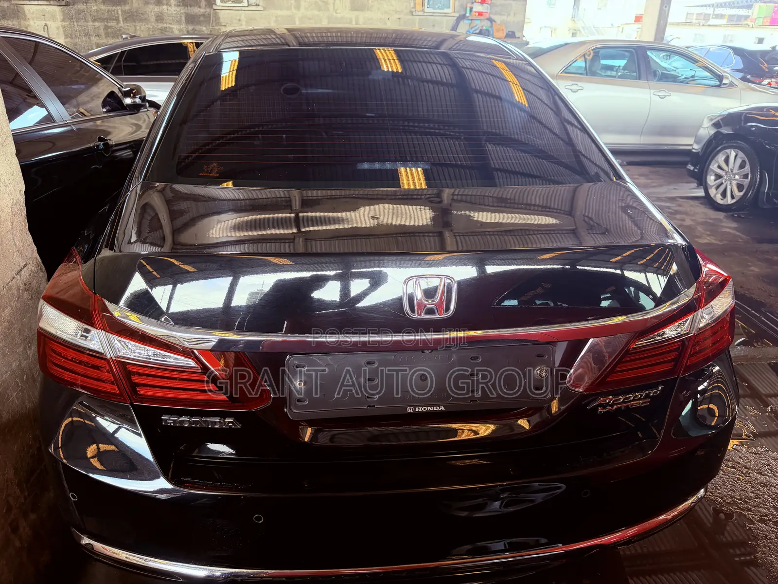 Honda Accord LX 4dr Sedan FWD (2.4L 4cyl 2A) 2016 Black