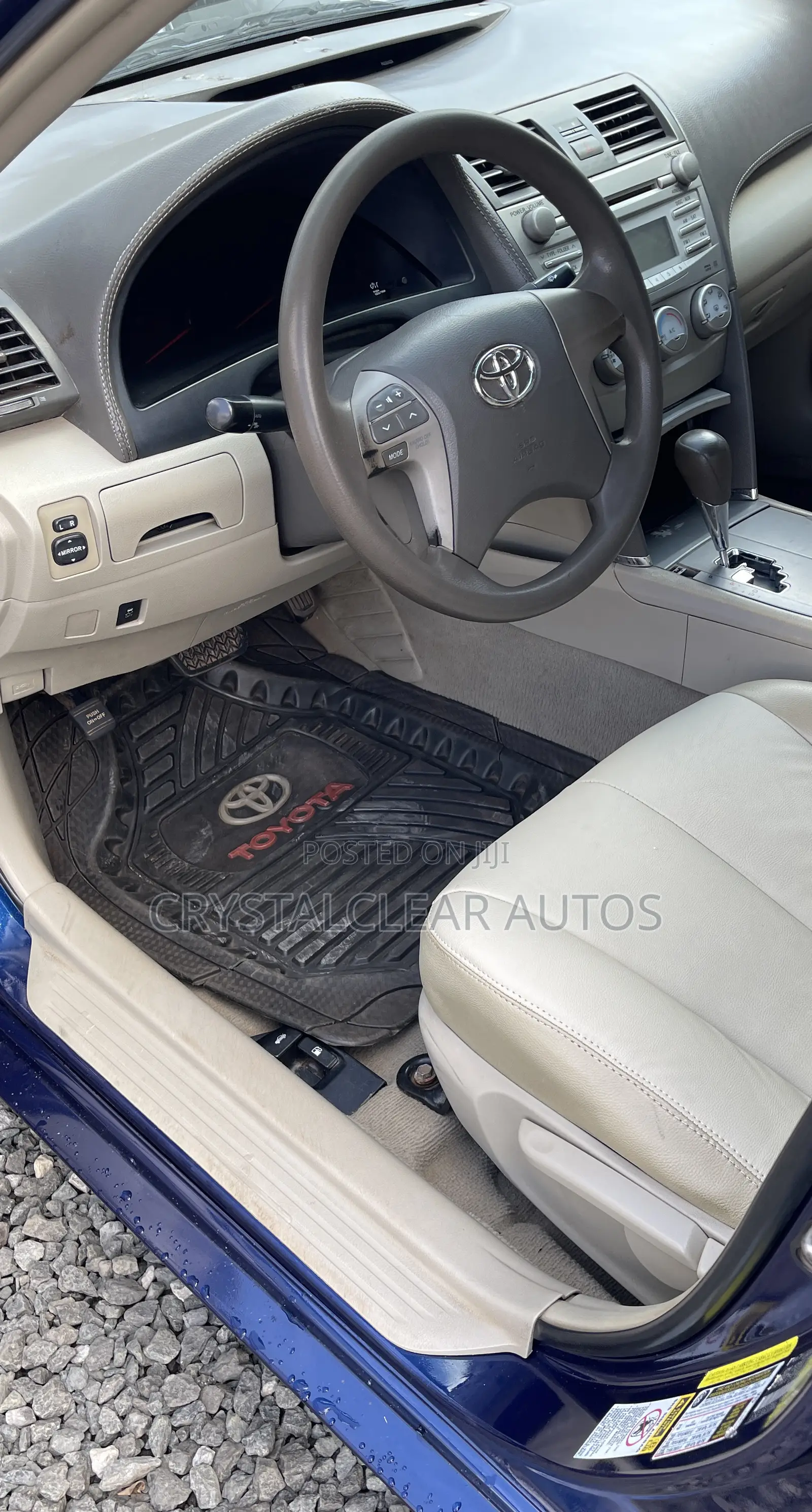 Toyota Camry 2011 Blue