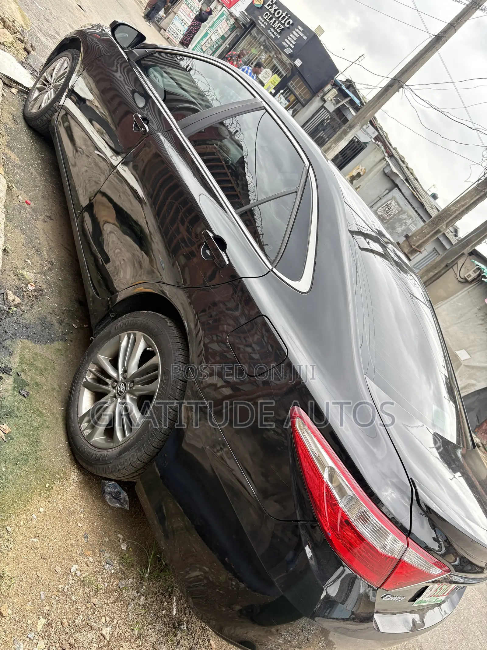 Toyota Camry SE 4dr Sedan (2.5L 4cyl 6A) 2017 Black