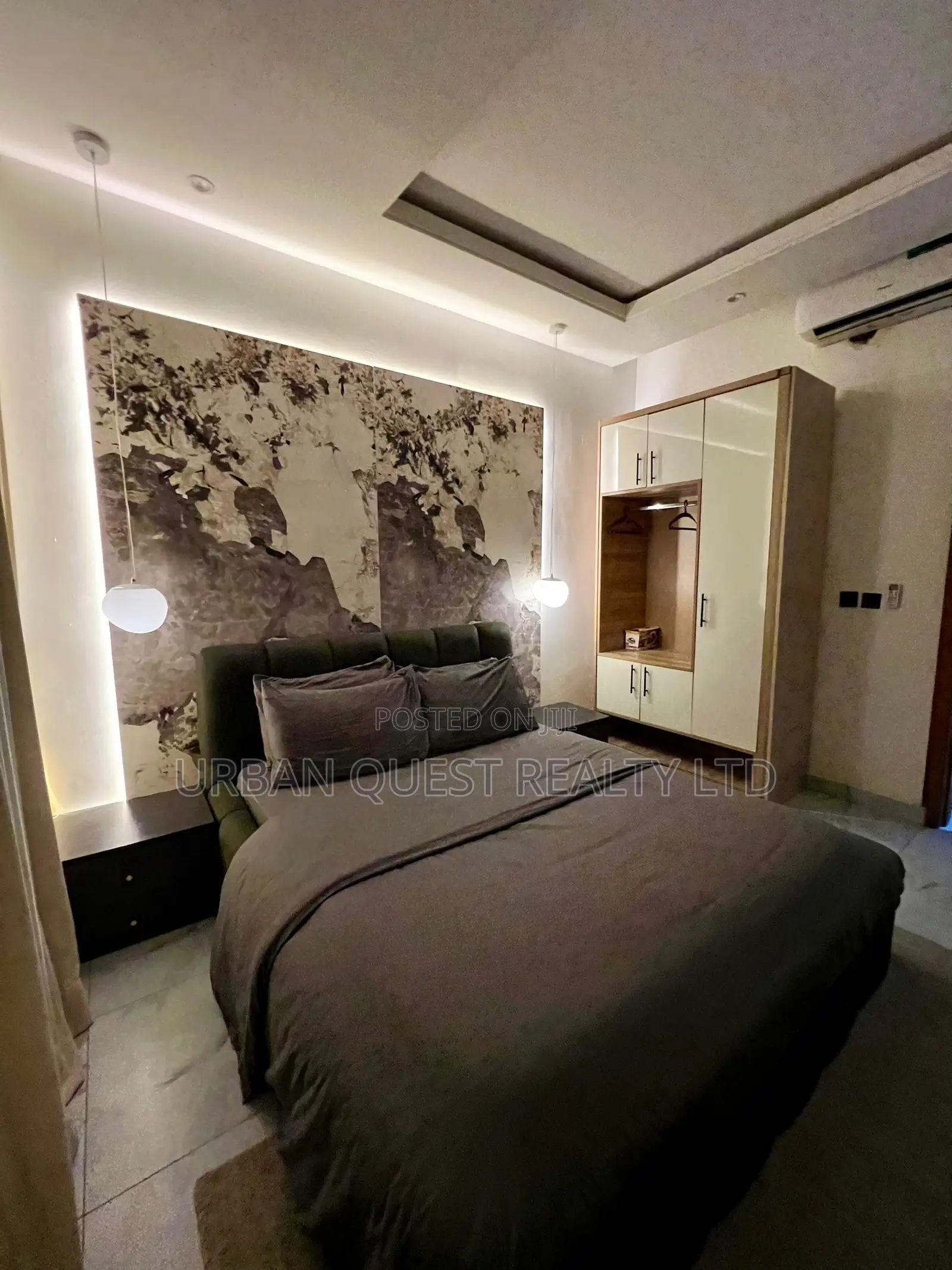 Furnished Mini Flat in Lekki Phase 1 for sale
