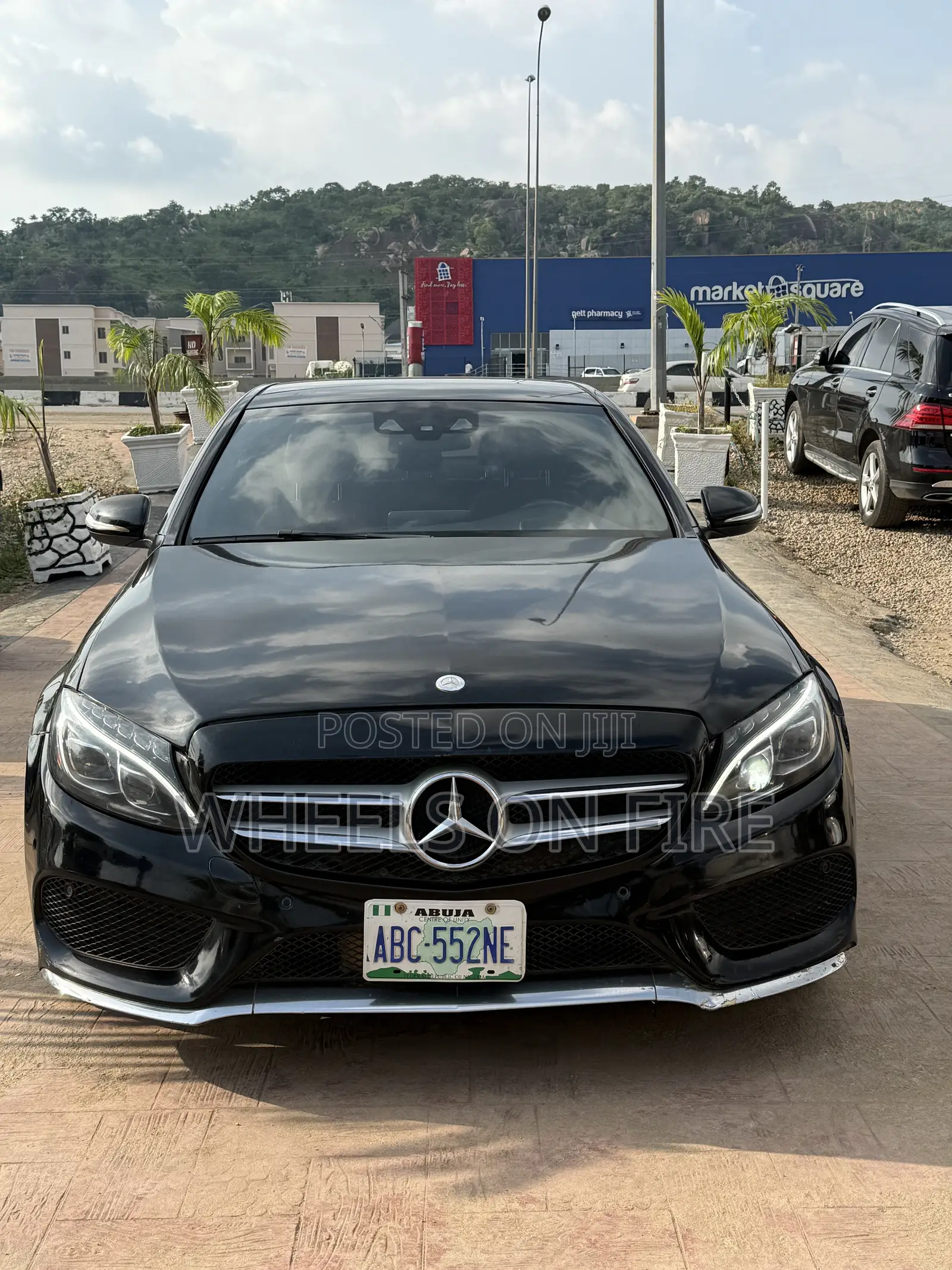 Mercedes-Benz C400 4Matic AWD Sedan (3.0L V6 7A) 2015 Black