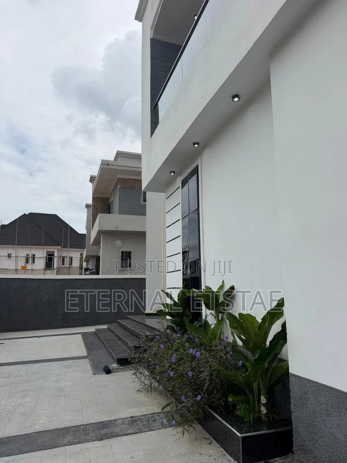 5bdrm Duplex in Banana Estate, Enugu for sale