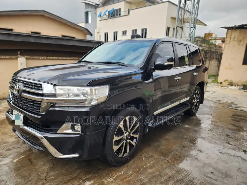 Toyota Land Cruiser Prado 4.0 Petrol GX-R 2019 Black
