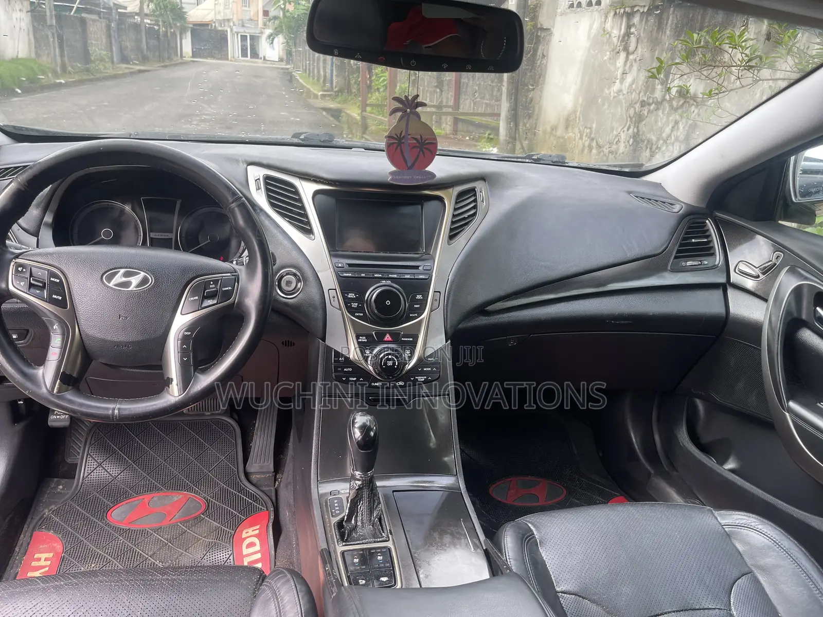 Hyundai Azera 3.3L 2013 Gray