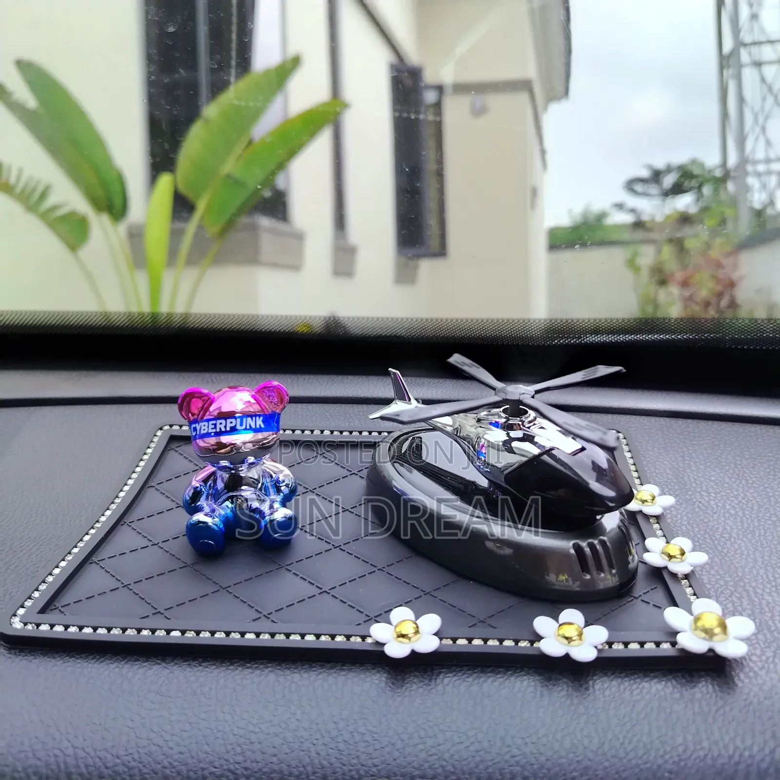 Car Ornaments Car Accessories Solar Airplane Spin When Moving
