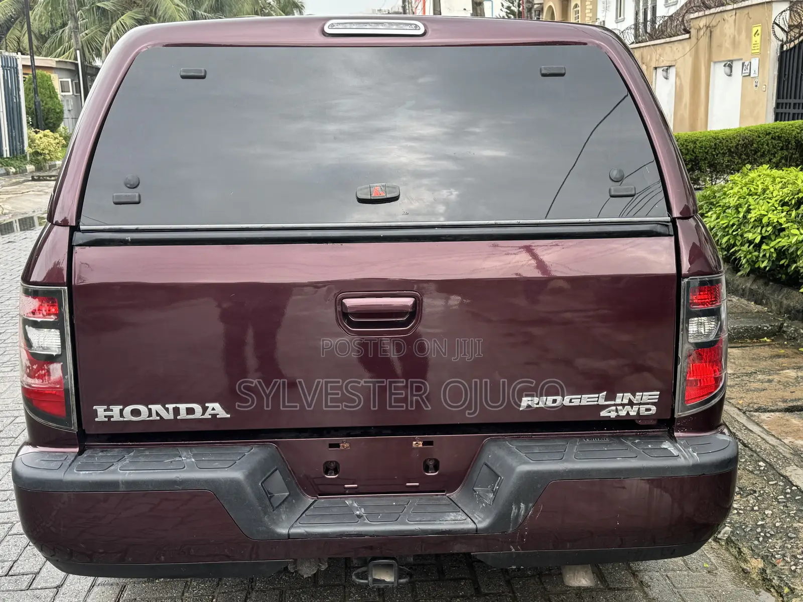 Honda Ridgeline RTS 4x4 Crew Cab 122 in. WB 2012 Maroon