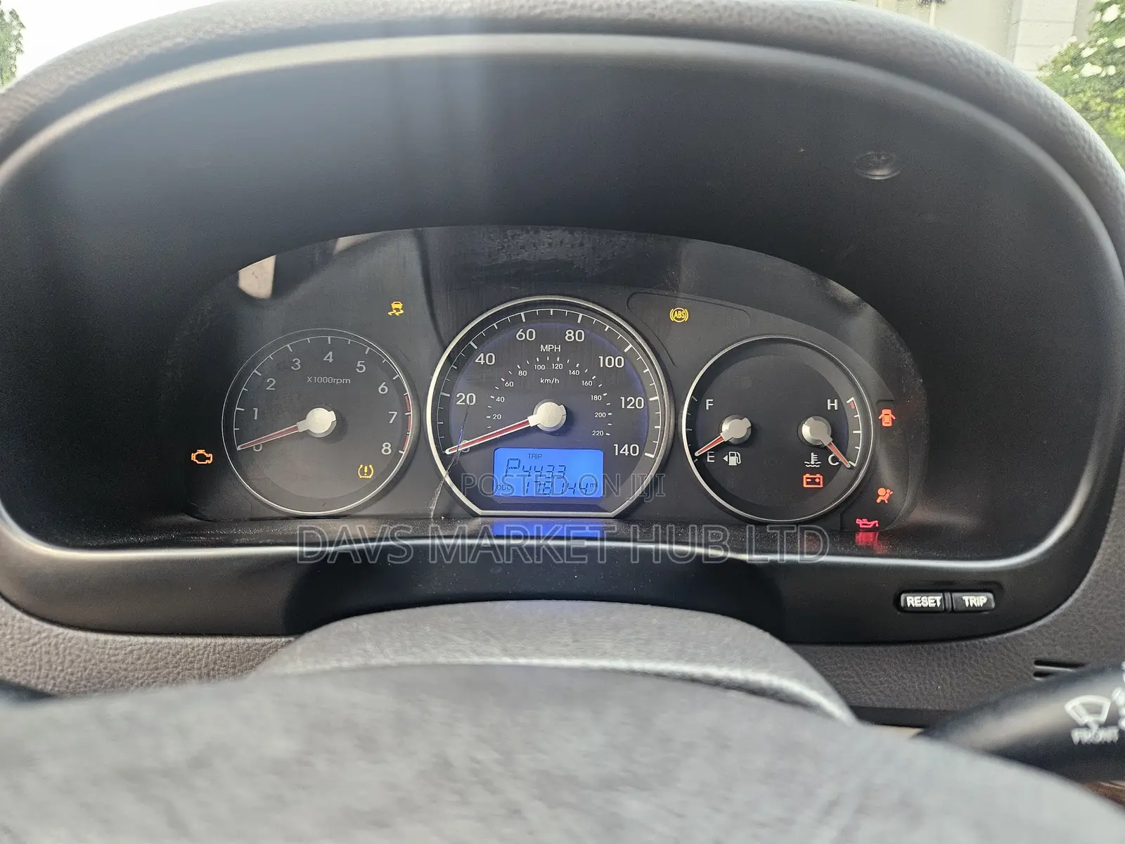 Hyundai Santa Fe 2011 Black