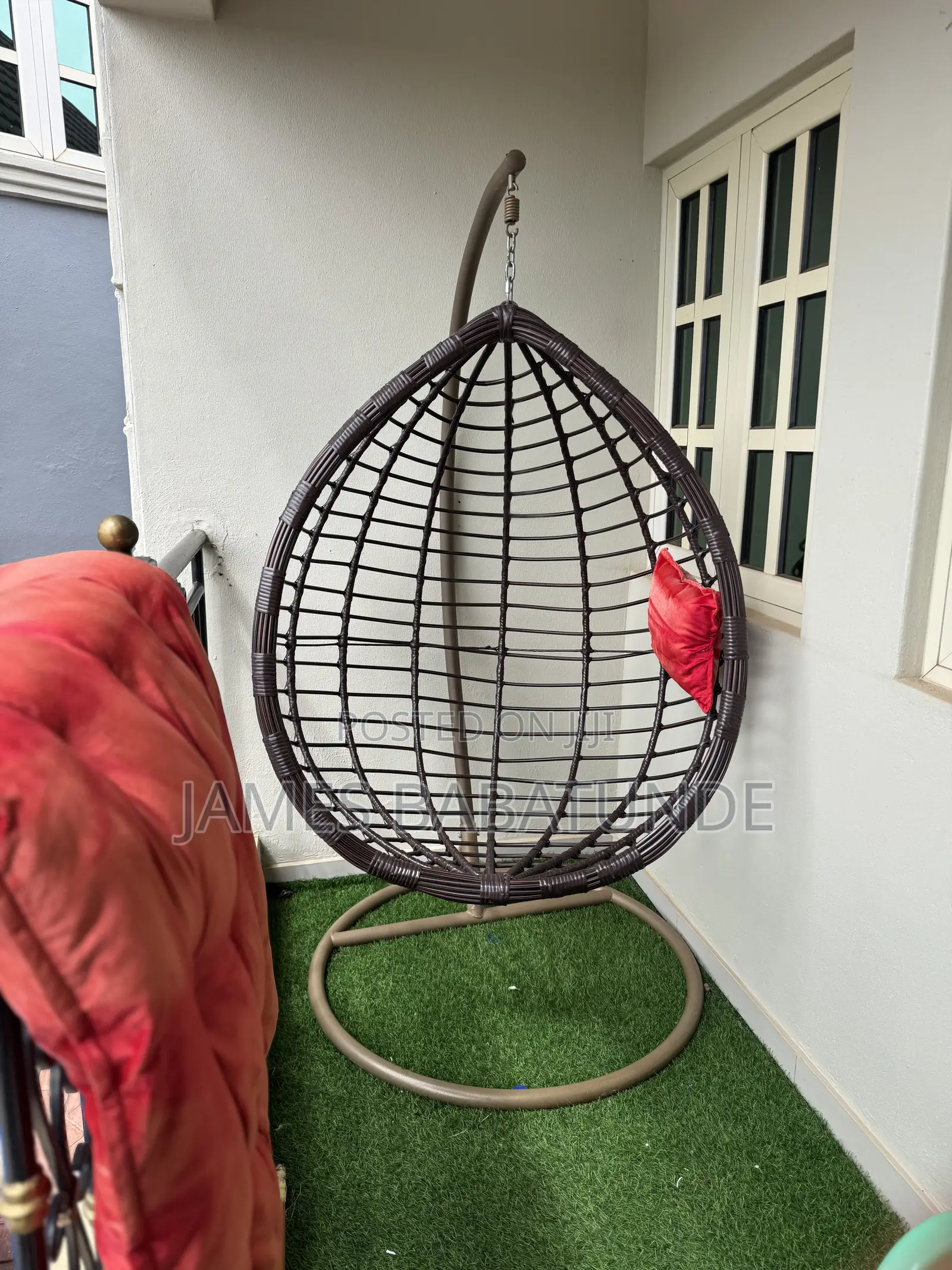 Swinging Chair