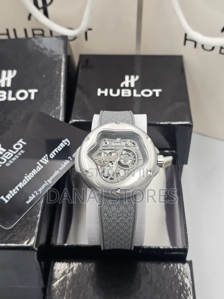 Affordable Men’s Hublot Wristwatch