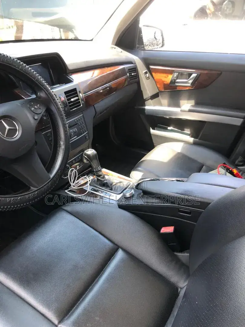Mercedes-Benz GLK-Class 2012 Black