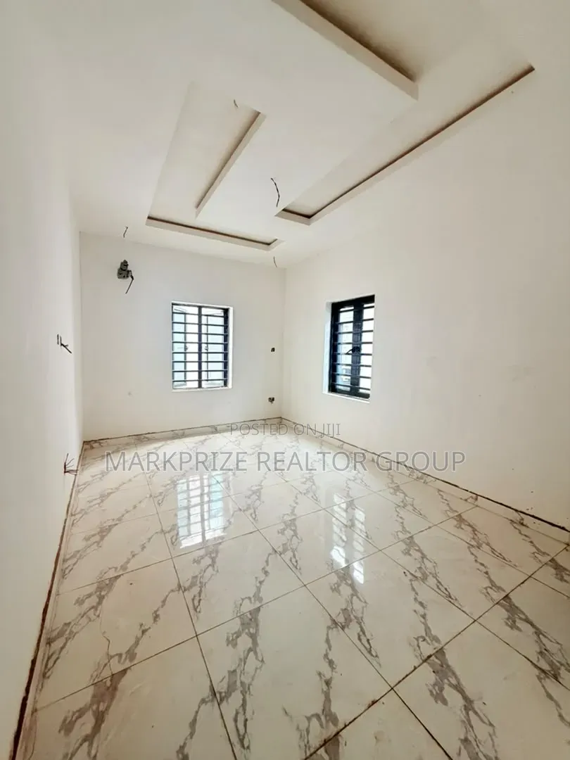 4bdrm Duplex in Magodo Gra Phase 2 for sale