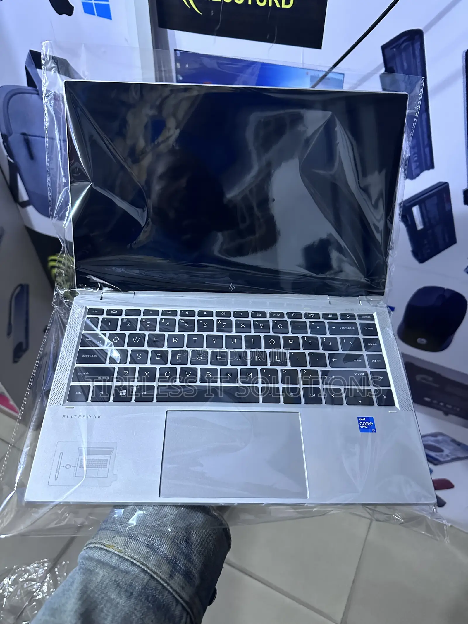 Laptop HP EliteBook 1040 G8 16GB Intel Core i7 SSD 512GB
