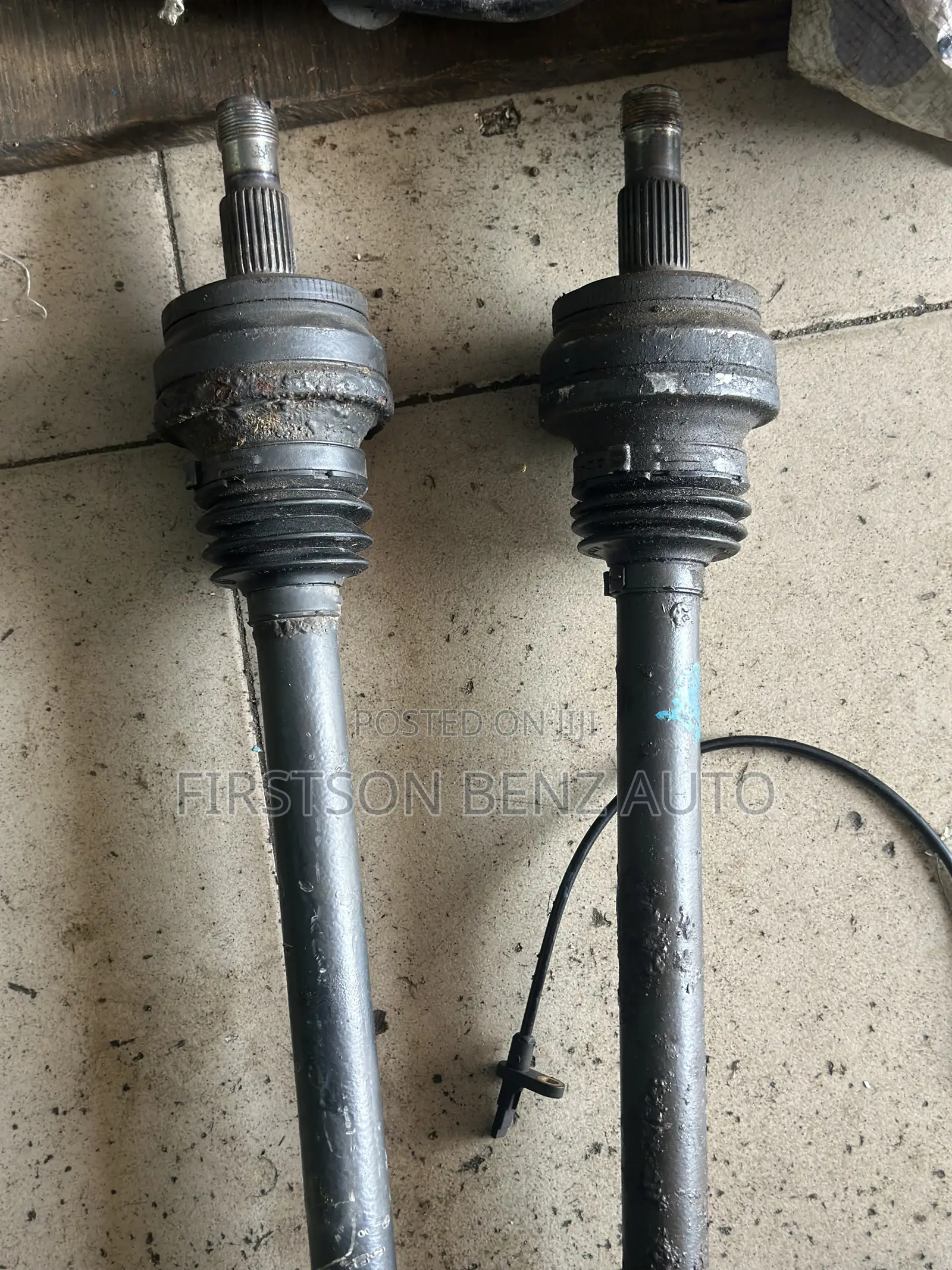 Mercedes Benz Glk350 W204 Back Shaft